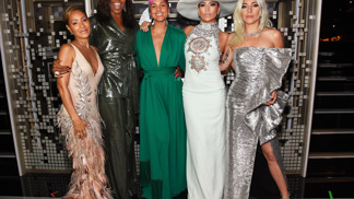 10 nejlepších outfitů z Grammy 2019