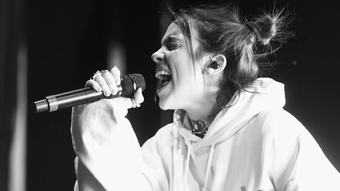 Proč byste měli znát Billie Eilish? 