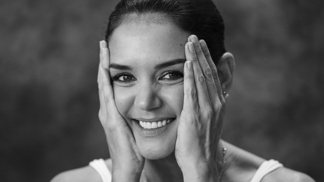 Exkluzivně: Evoluce stylu naší cover star Katie Holmes