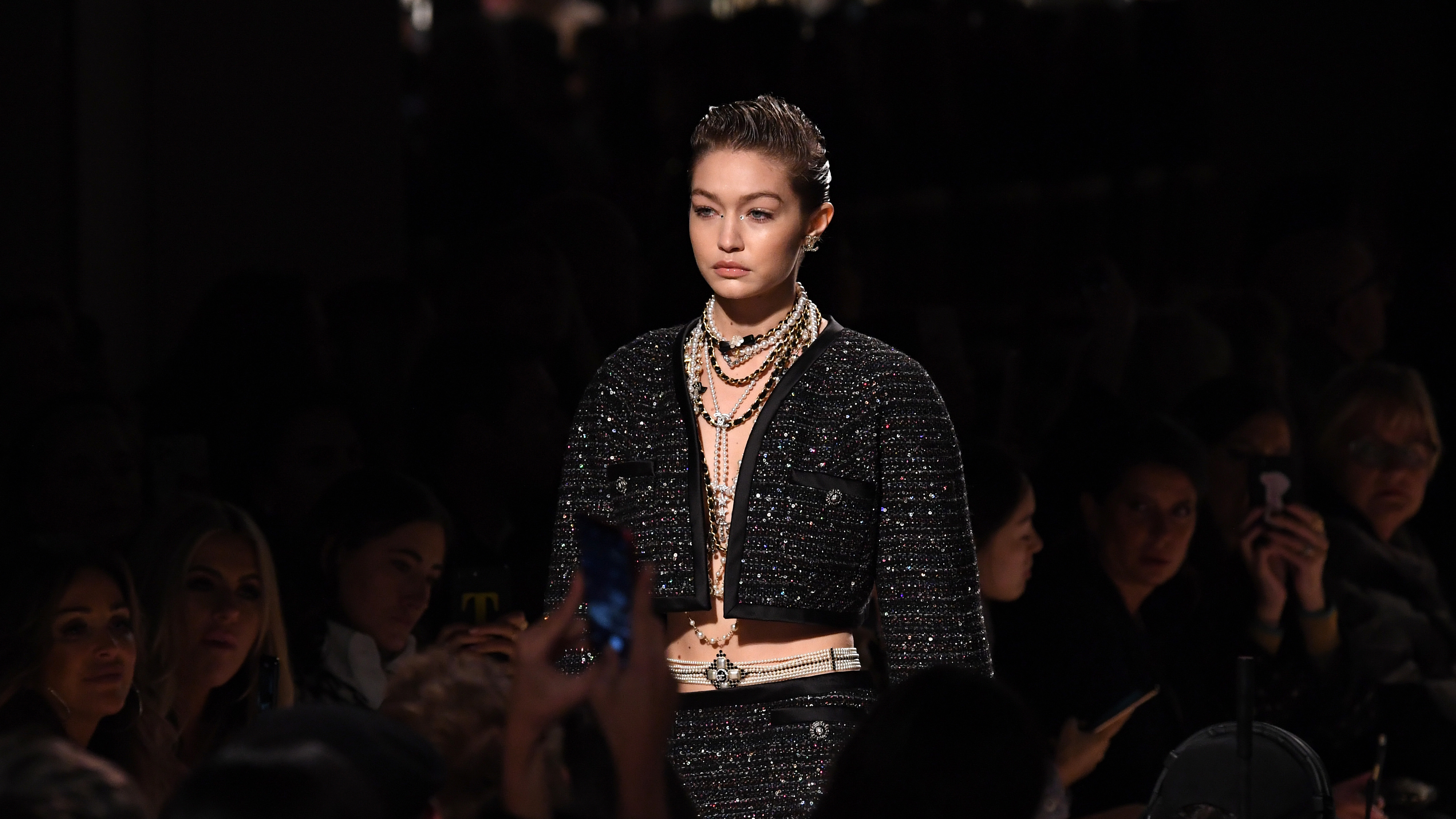 Gigi Hadid/Chanel