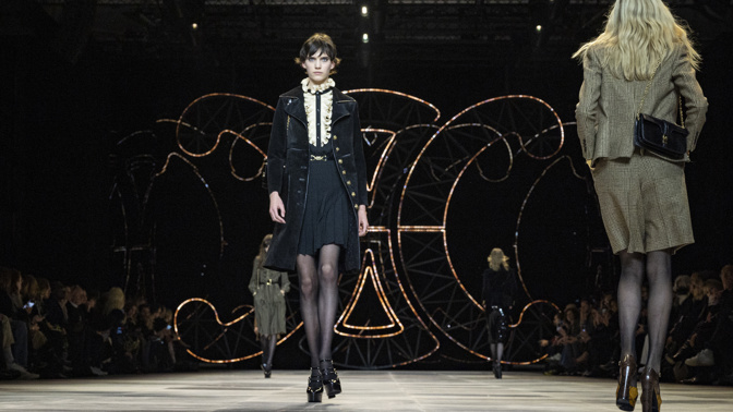 Celine : Runway - Paris Fashion Week Womenswear Fall/Winter 2020/2021