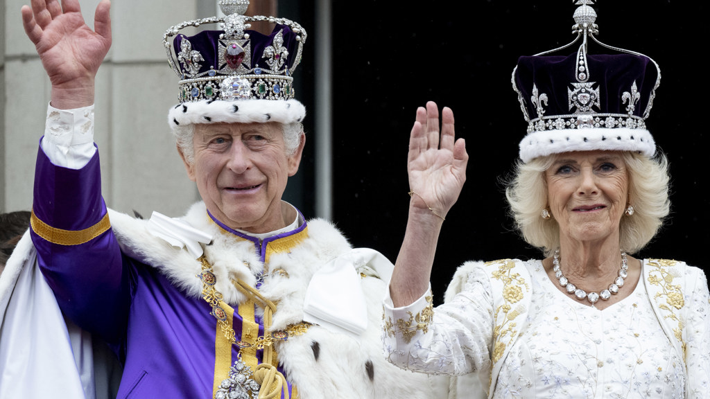 Král Karel III. a královna choť Camilla
Král Karel III. a královna choť Camilla