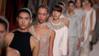 Dior : Runway - Paris Fashion Week - Haute Couture Spring/Summer 2022
