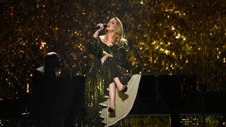 Adele na Brit Awards 2022
