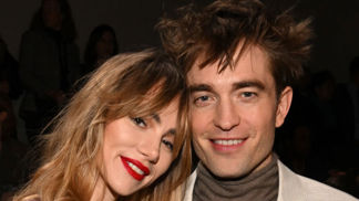Robert Pattinson a Suki Waterhouse