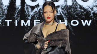  

Rihanna
