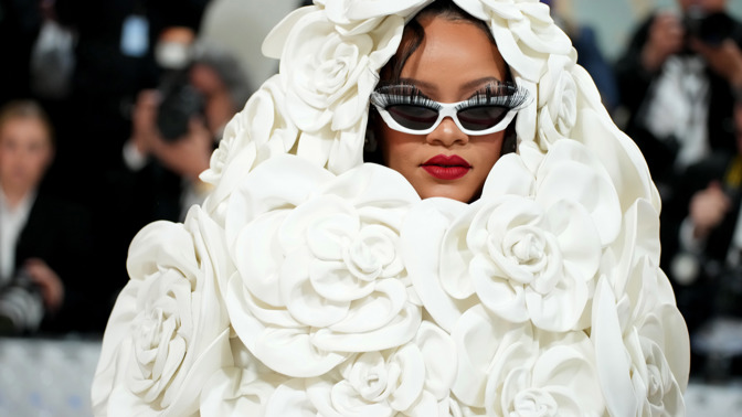  

Rihanna na Met Gala 2023
