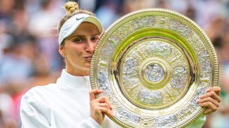  

Wimbledonská vítězka Markéta Vondroušová

