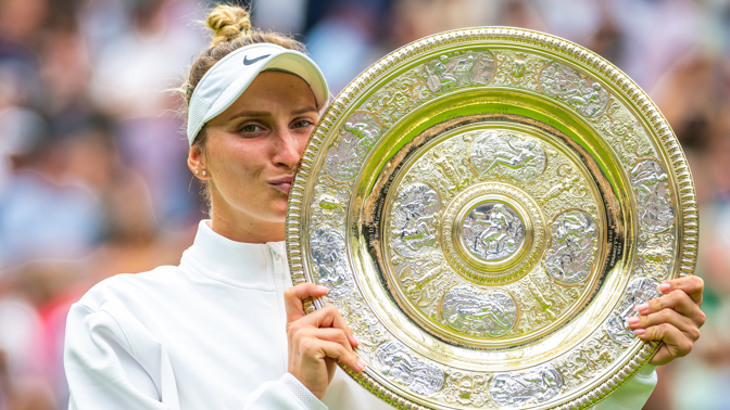  

Wimbledonská vítězka Markéta Vondroušová
