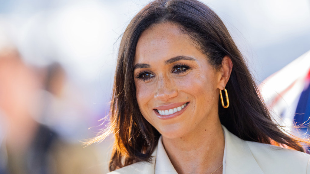 Vévodkyně Meghan během návštěvy Německa
Vévodkyně Meghan během návštěvy Německa