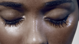Lash lifting