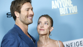  

Sydney Sweeney a Glen Powell
