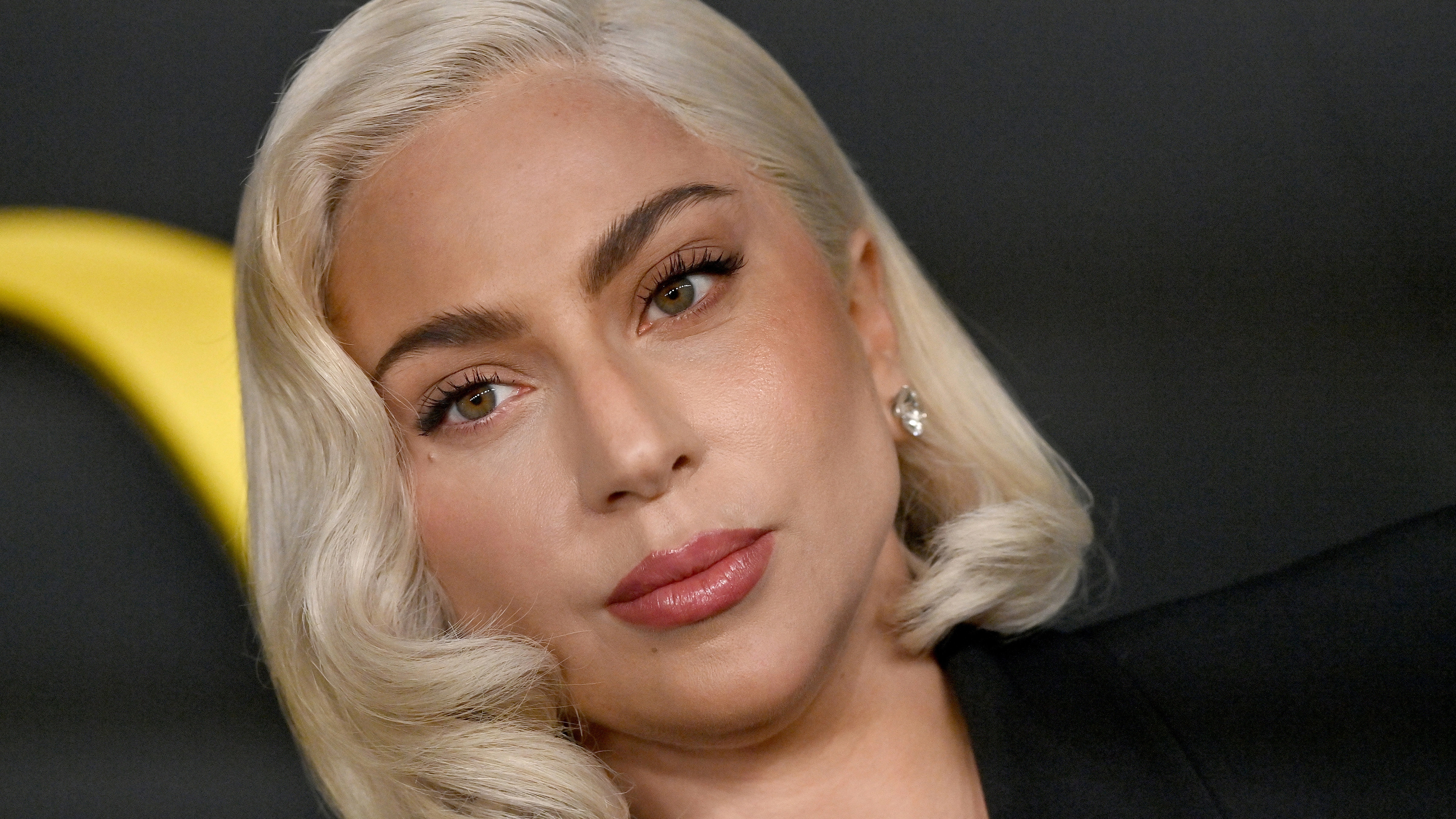 Lady Gaga má za sebou několik estetických úprav