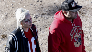  

Lady Gaga s partnerem Michaelem Polanskym 
