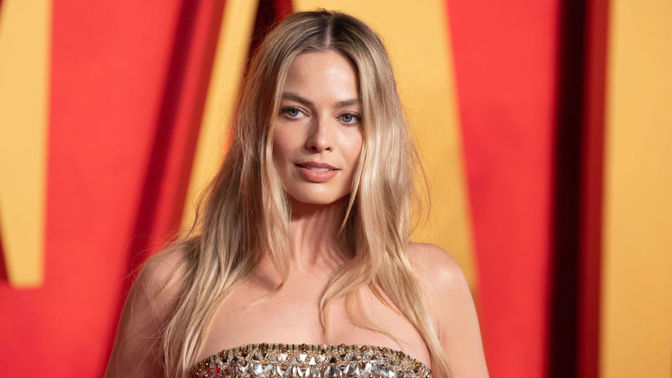 Robbie Margot v březnu na Vanity Fair párty.

