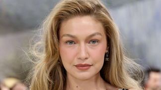  Gigi Hadid a její watercolour make-up