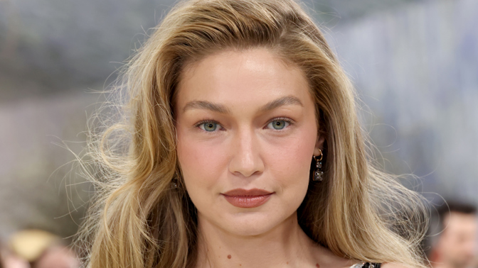  Gigi Hadid a její watercolour make-up