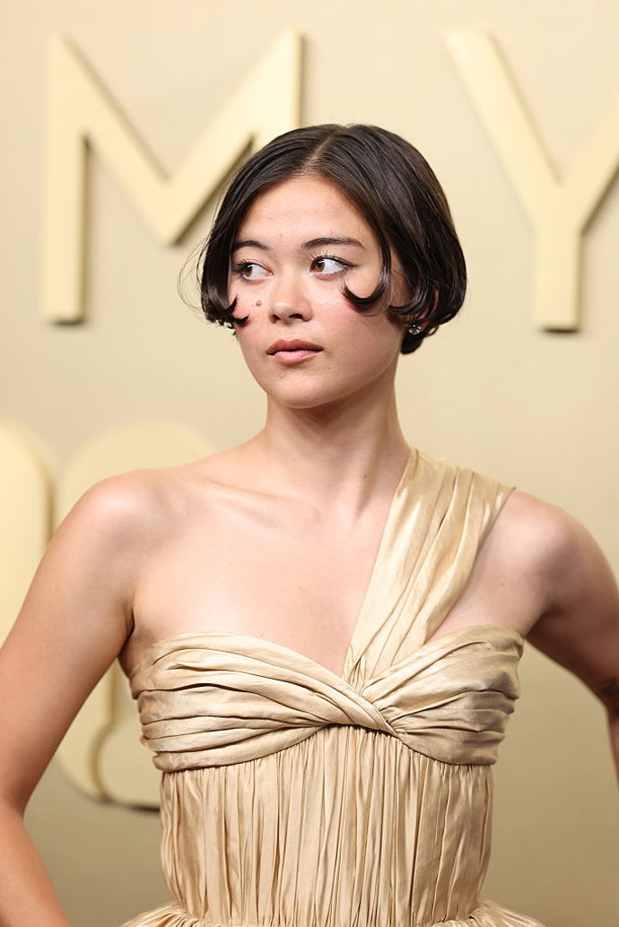 Čtyři účesy z Emmy 2026, které si zamilujete i vy: Pixie, ofina nebo baby bob Čtyři účesy z Emmy 2026, které si zamilujete i vy: Pixie, ofina nebo baby bob