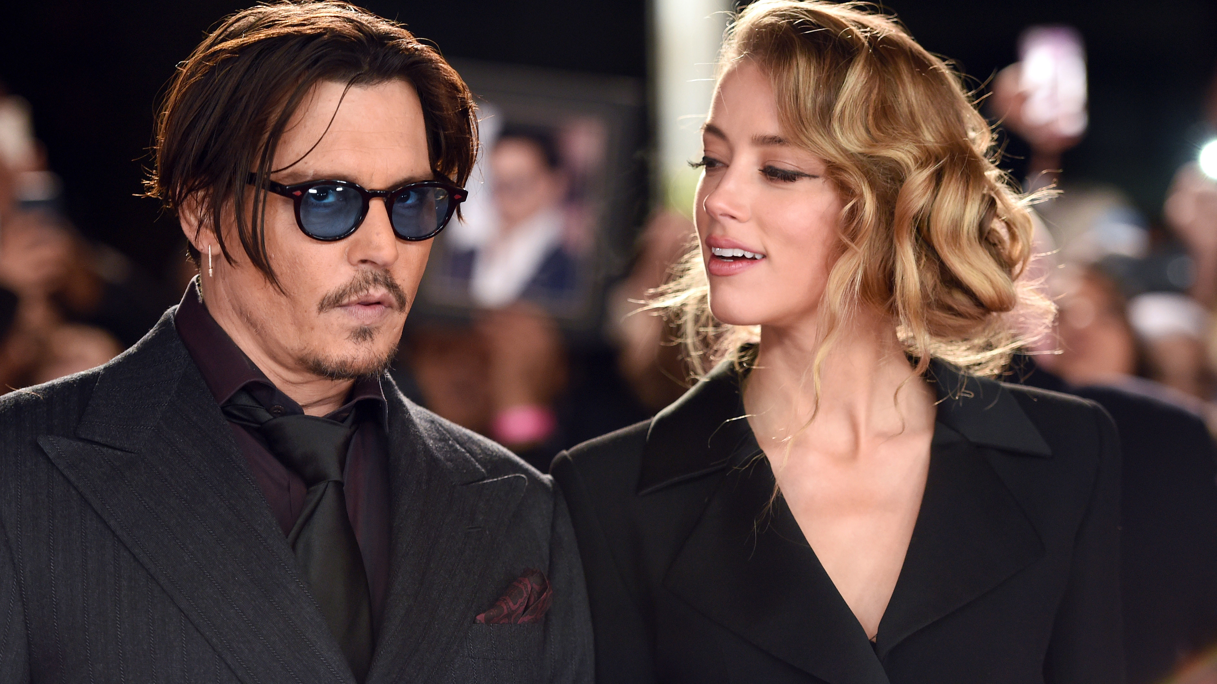  

Johnny Depp a Amber Heard

