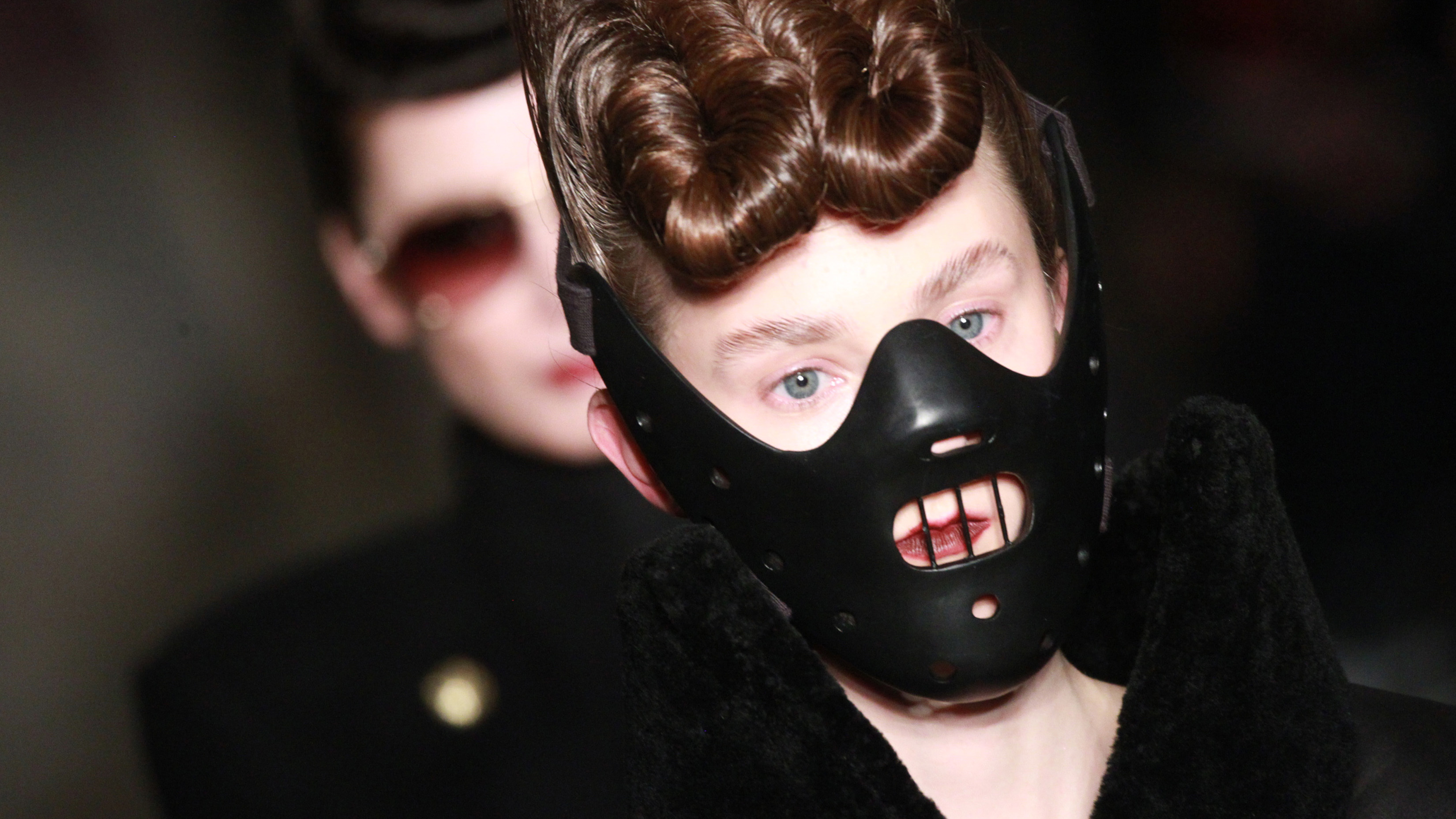 Gareth Pugh/London Fashion Week Autumn/Winter 2016/17