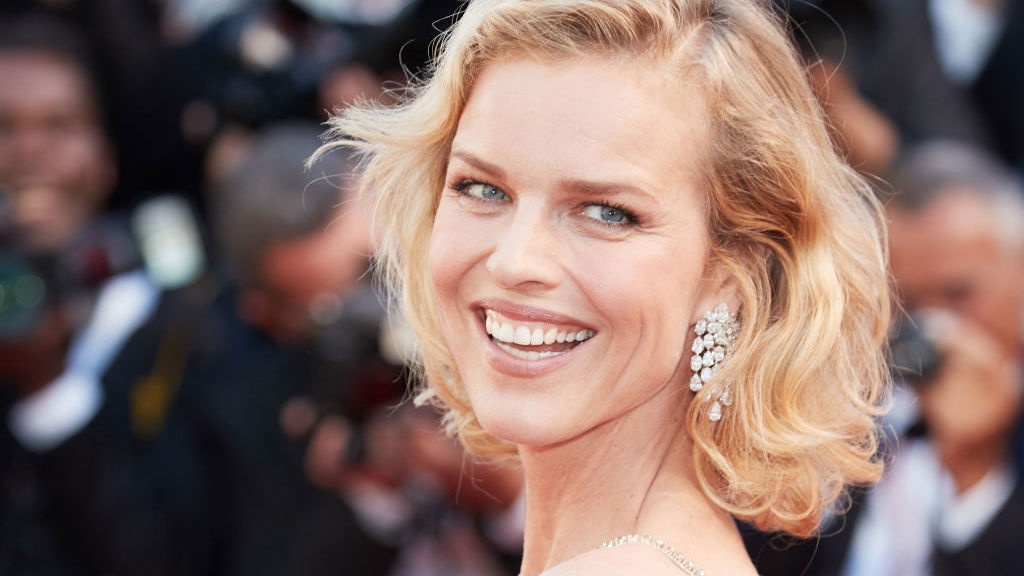 Eva Herzigová
Eva Herzigová