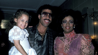  

Nicole, Lionel a Brenda Richie
