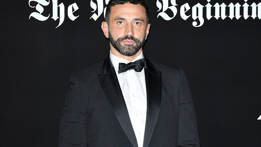 Hot news: Riccardo Tisci míří do Burberry