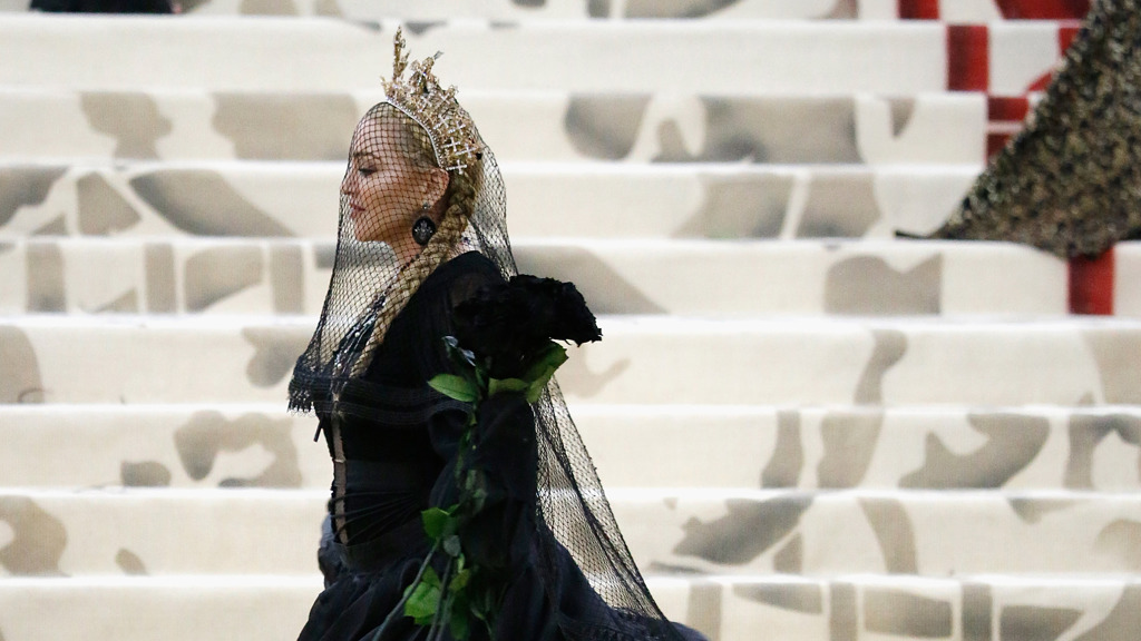 A královnou MET Gala se stává... Madonna! A královnou MET Gala se stává... Madonna!