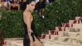 Zoë Kravitz je novou ambasadorkou YSL Beauty