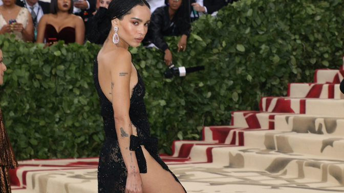 Zoë Kravitz je novou ambasadorkou YSL Beauty