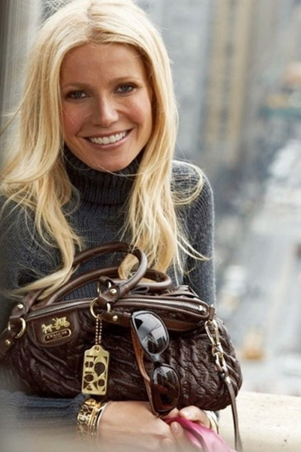 Gwyneth Paltrow je tváří značky Coach Gwyneth Paltrow je tváří značky Coach