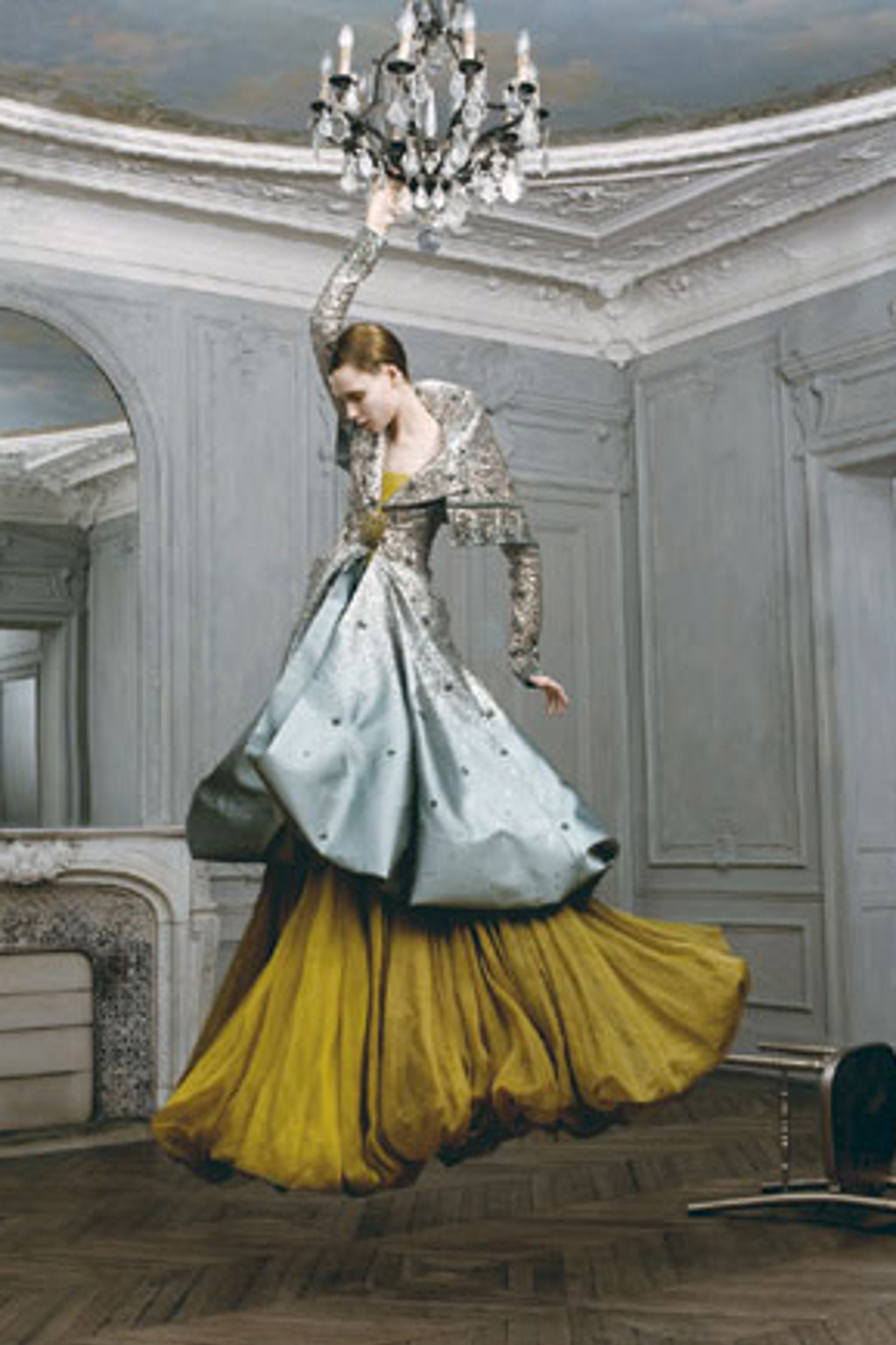 Haute couture versus prêt-à-porter Haute couture versus prêt-à-porter