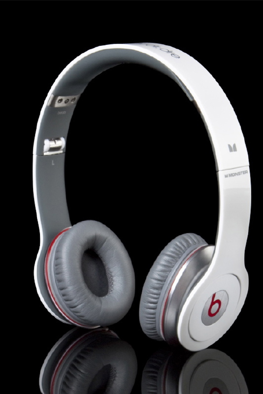 HTC + Beats by Dr. Dre