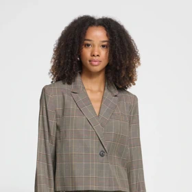 Blazer Ichi, 2 690 Kč, prodává Zalando
