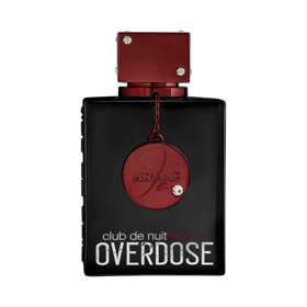 Novinka s názve Club de Nuit Intense Overdose od Armaf je unisex parfém, který staví na výrazném kontrastu svěžích citrusů, šťavnatého ovoce a hřejivého základu. Funguje přes den i večer, na pracovním setkání i při drinku ve městě. První tóny patří svěžímu bergamotu, mandarince a šťavnatému ananasu, díky kterým působí vůně energicky a lehce. Postupně se rozvíjejí ovocné akordy a kompozice získává plnější charakter. Ve finále nastupuje hřejivá ambra, pačuli a tonka – kombinace, která vůni dodává hloubku, smyslnost a přitažlivý charakter. Parfém je k mání za 1245 Kč.