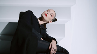 Bella Hadid odhalila „strašidelné“ líčení pro Dior