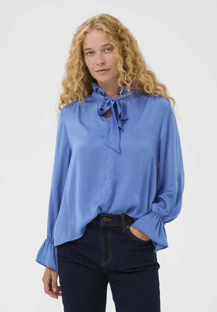 Halenka Inwear, 1 360 Kč, prodává Zalando Halenka Inwear, 1 360 Kč, prodává Zalando