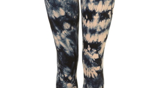 Jak nosit tie-dye legíny