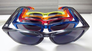 Jarní kolekce brýlí Oakley září barvami