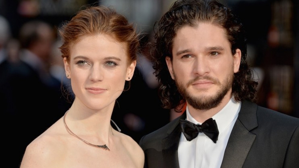 Jon Snow je zamilovaný