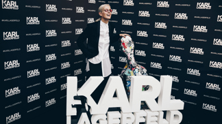 Božský Karl ovládl Prahu! 