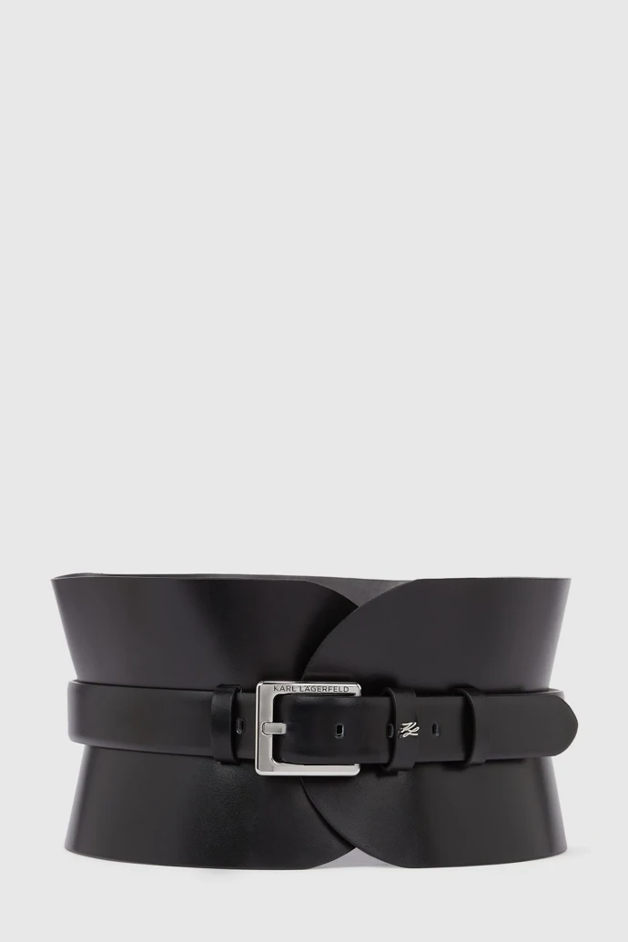Karl Lagerfeld, 5 599 Kč (kůže) Karl Lagerfeld, 5 599 Kč (kůže)