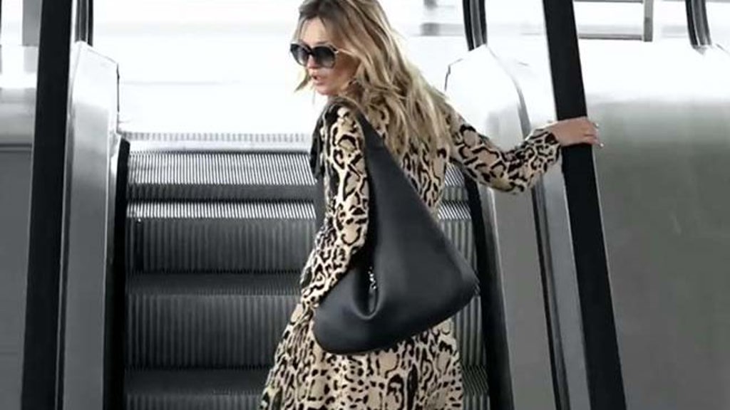 KATE MOSS NA ÚTĚKU! S TAŠKOU GUCCI