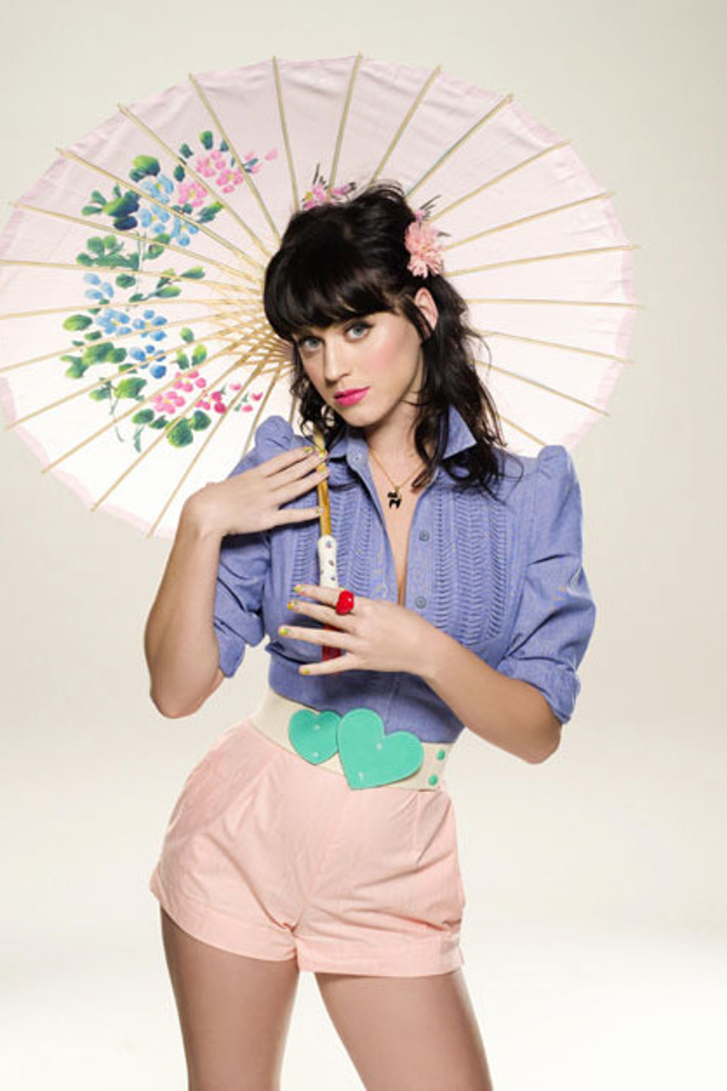 Katy Perry vyhrožuje těhotenstvím Katy Perry vyhrožuje těhotenstvím