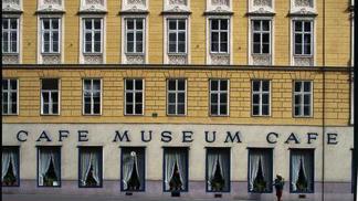 Káva ve Vídni? Jedině v Café Museum