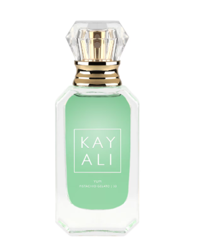 Kayali Yum Pistachio Gelato 33, 830 Kč, prodává Sephora (viz úvodní foto) Kayali Yum Pistachio Gelato 33, 830 Kč, prodává Sephora (viz úvodní foto)