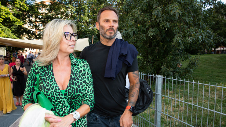 Fotbalista Patrik Berger s manželkou.