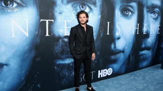 Kit Harington. Co o něm nevíte, ale měli byste