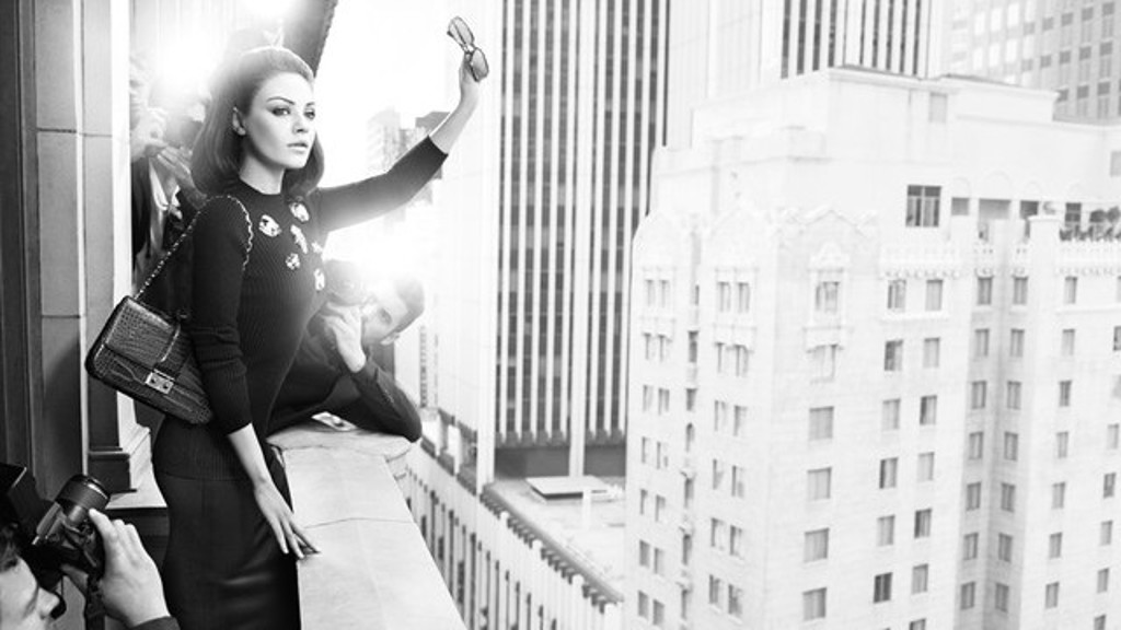Krásná Mila Kunis v zajetí paparazziů Krásná Mila Kunis v zajetí paparazziů