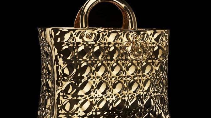 LADY DIOR JAKO UMĚNÍ